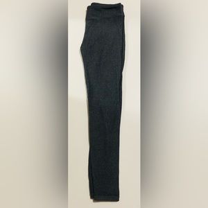 Black and dark grey Iviiva leggings